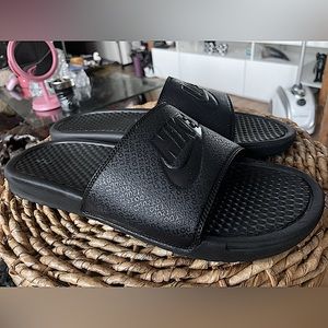 Nike Men's BENASSI JDI Slide Sandals Slippers Black